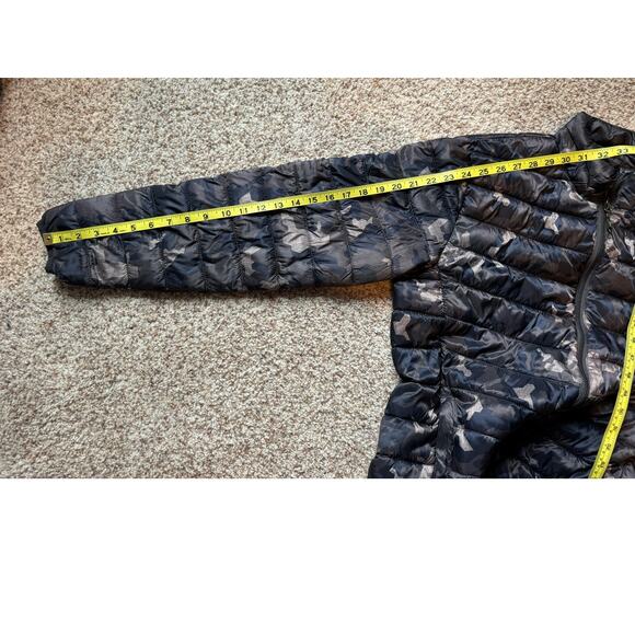 HAWKE & CO Mens puffer coat, size Medium, packable in pouch, Super light weight - Picture 8 of 14